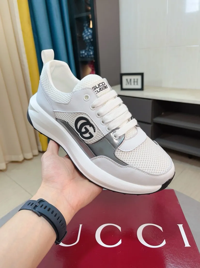 Men's shoes 💰440🌹🌹GUCCI [Gucci] New high-end brand of men's shoes, the latest fashionable casual men's shoes, trendy and versatile style, relaxed and sporty style, uppers imported from Italy, first-layer cowhide, genuine leather lining and ultra-fine workmanship. Original personalized fashionable rubber wear-resistant outsole, light and comfortable on the foot, size 38-44